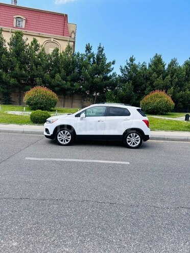 Chevrolet Trax-12