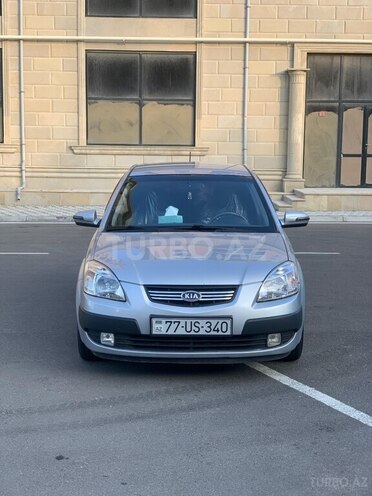 Kia Rio-2