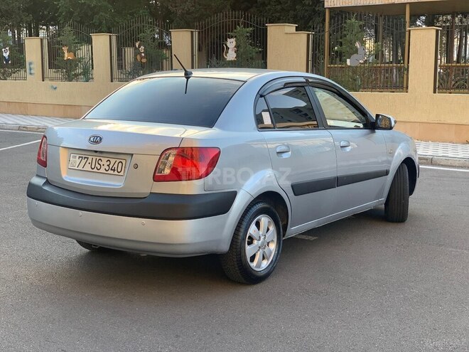 Kia Rio-8
