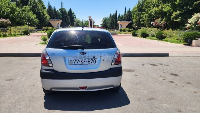 Kia Rio-3