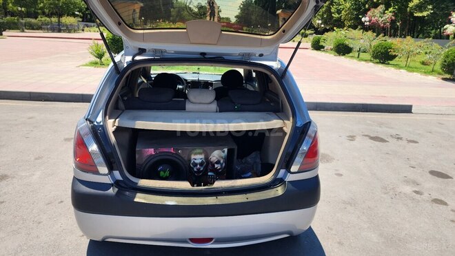 Kia Rio-6