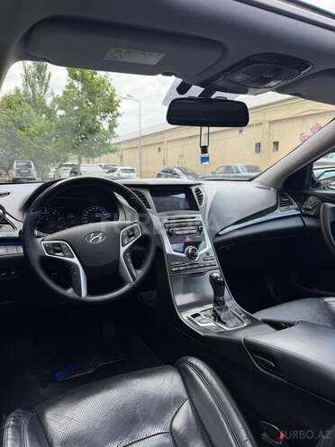Hyundai Grandeur-3