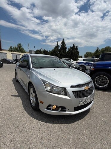 Chevrolet Cruze-2