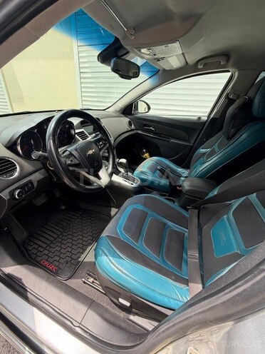 Chevrolet Cruze-8