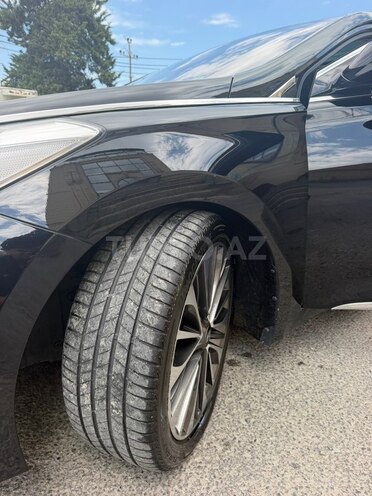 Hyundai Grandeur-6