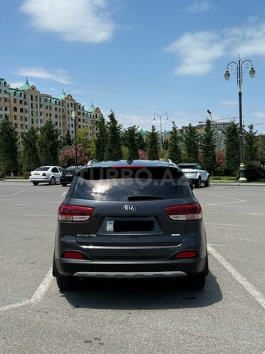 Kia Sorento-4