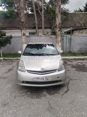 Toyota Prius-6
