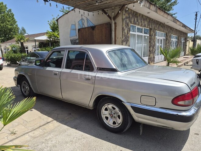 GAZ 31105 "Volga"-9