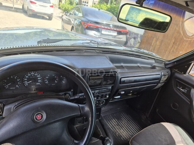 GAZ 31105 "Volga"-14
