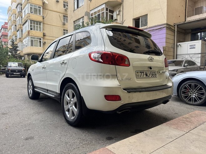 Hyundai Santa Fe-5