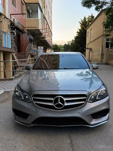 Mercedes E 200-3