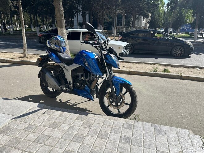 TVS Apache RTR 160 4V-2