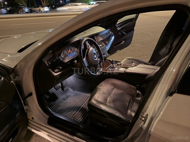 BMW 528-5