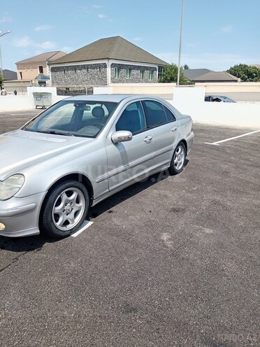 Mercedes C 200-9
