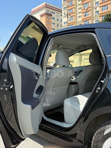 Toyota Prius-9