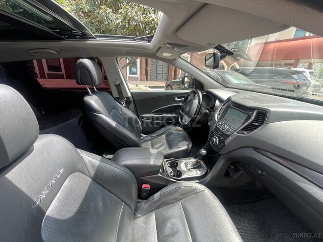 Hyundai Santa Fe-9
