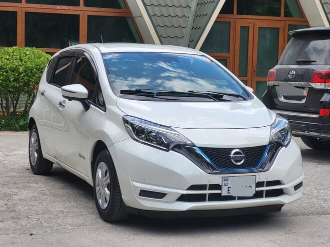 Nissan Note-3