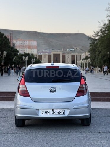 Hyundai i30-2