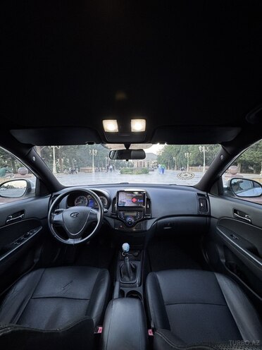 Hyundai i30-3