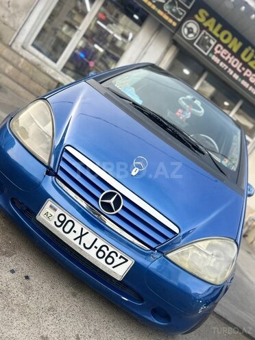Mercedes A 140-4