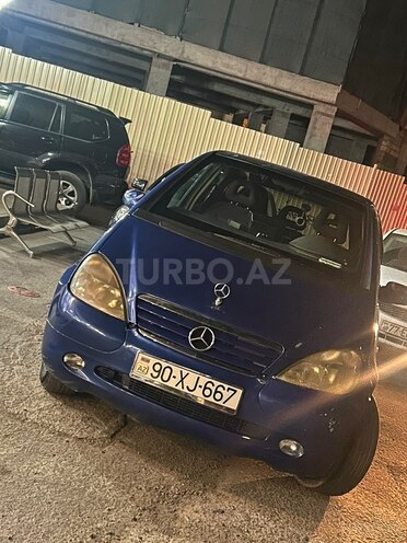 Mercedes A 140-1