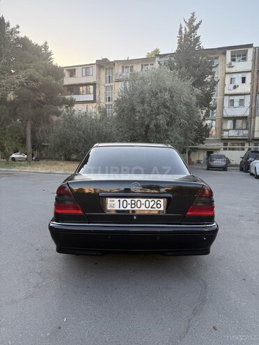 Mercedes C 240-7