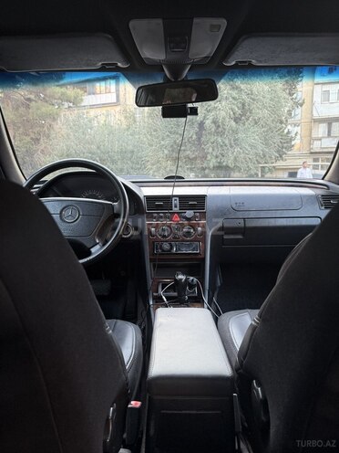 Mercedes C 240-9