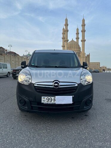 Fiat Doblo-1