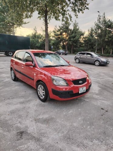 Kia Rio-1