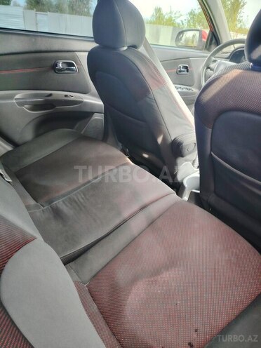 Kia Rio-9