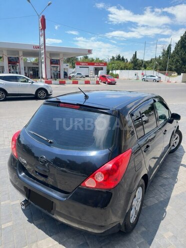 Nissan Tiida-3