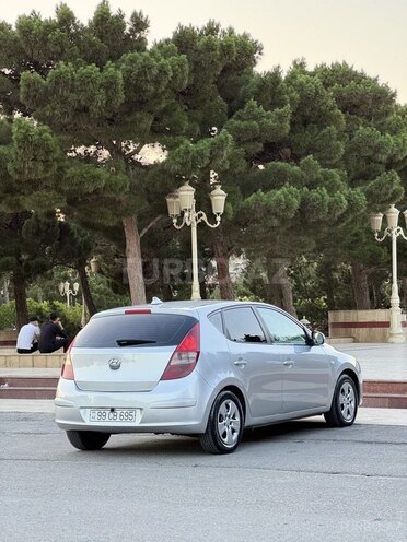 Hyundai i30-7