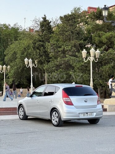 Hyundai i30-8