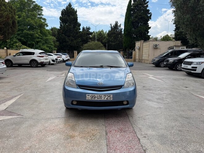 Toyota Prius-1