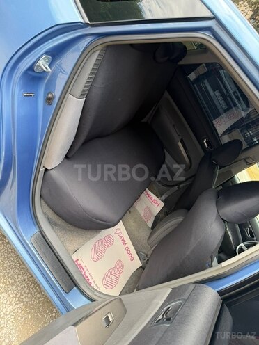 Toyota Prius-17