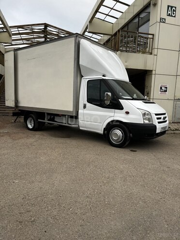 Ford Transit-1