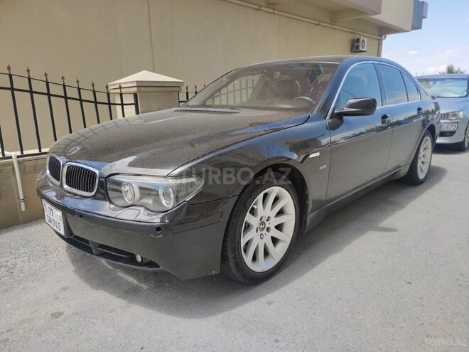BMW 745-2