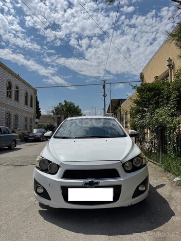 Chevrolet Aveo-1