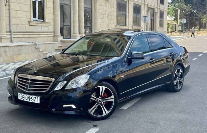 Mercedes E 220-5