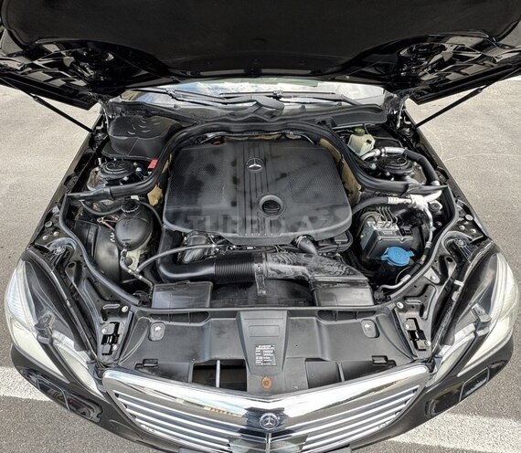 Mercedes E 220-16