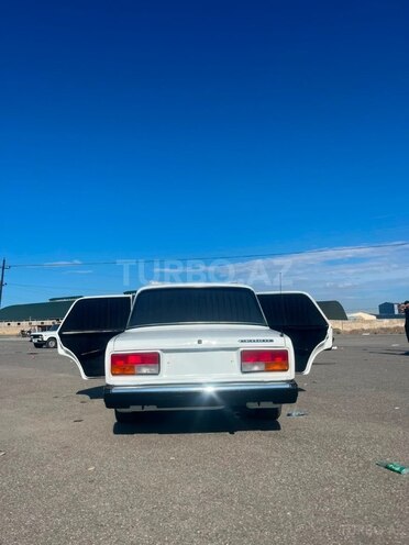 LADA (VAZ) 2107-8