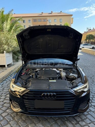 Audi A6-10