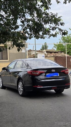 Hyundai Sonata-3