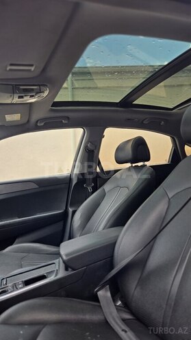 Hyundai Sonata-8