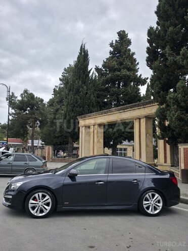 Chevrolet Cruze-11