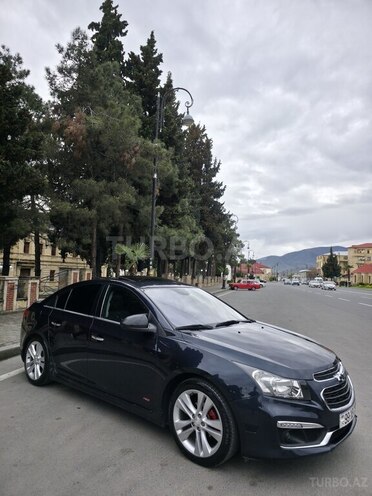 Chevrolet Cruze-13