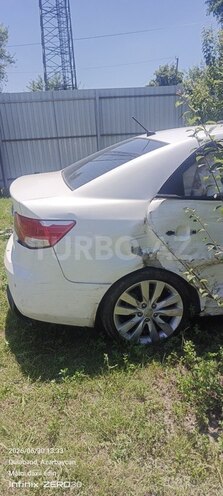 Kia Cerato-7