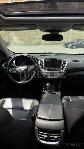 Chevrolet Malibu-9