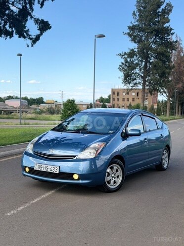 Toyota Prius-3