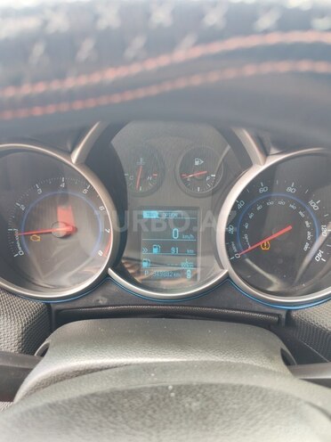 Chevrolet Cruze-6